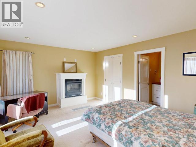 3004 PEBBLE BEACH ROAD, Powell River