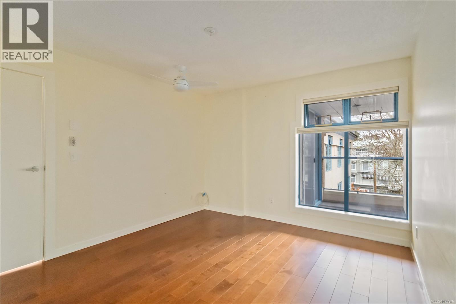 404 1063 Southgate Street, Victoria