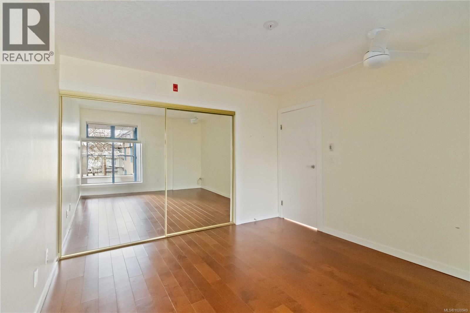 404 1063 Southgate Street, Victoria