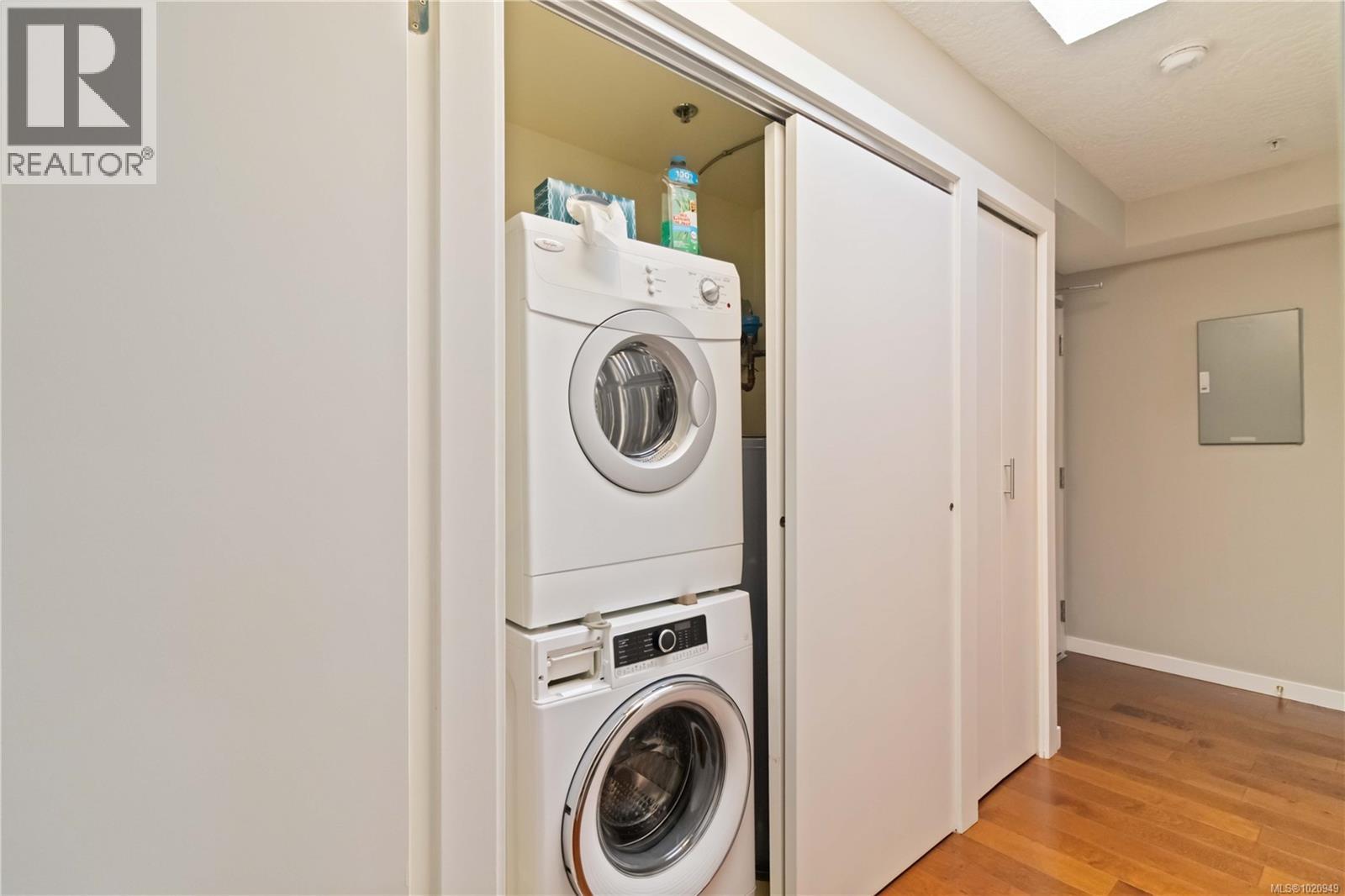 404 1063 Southgate Street, Victoria