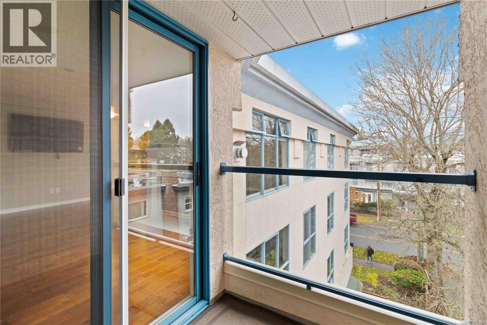 404 1063 Southgate Street, Victoria