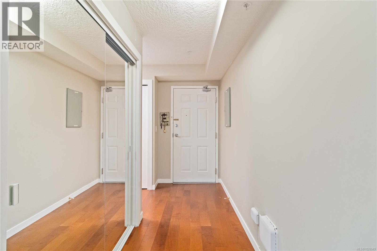 404 1063 Southgate Street, Victoria