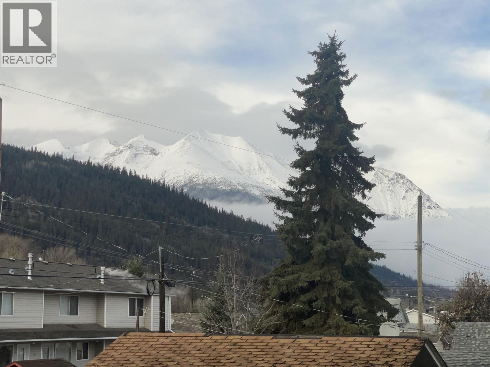 3443 ALFRED AVENUE, Smithers