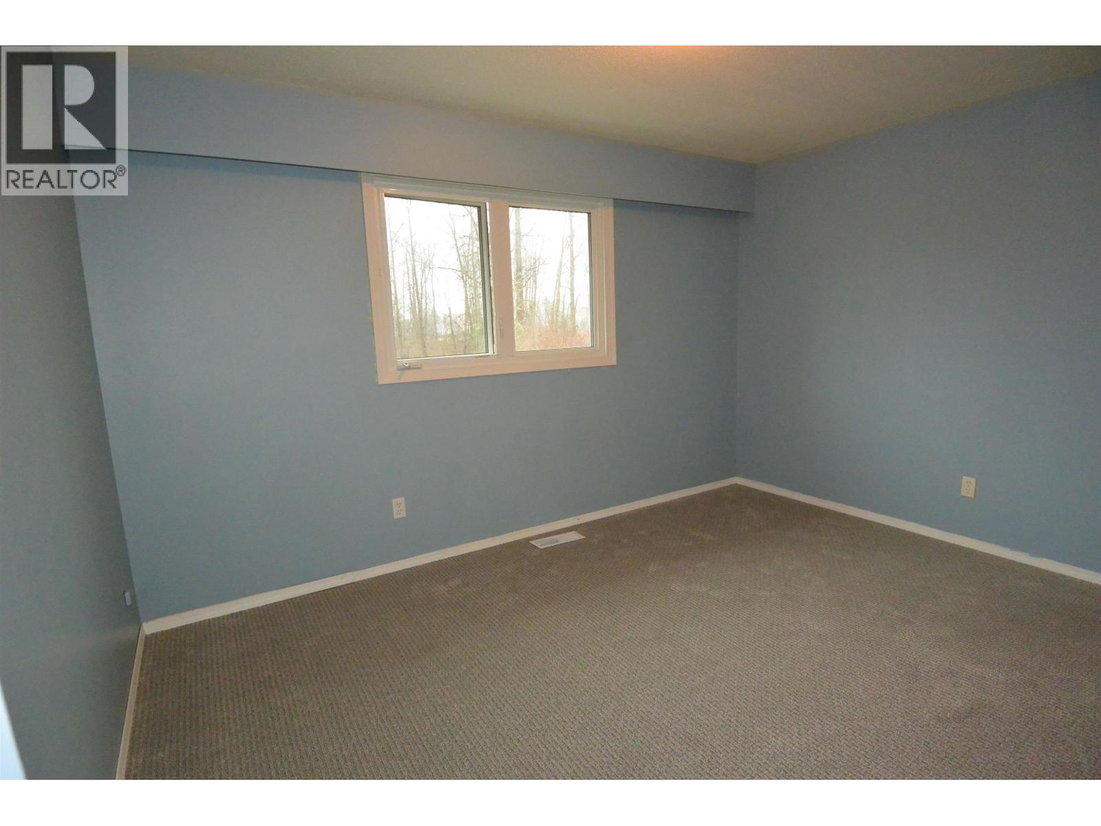 3443 ALFRED AVENUE, Smithers