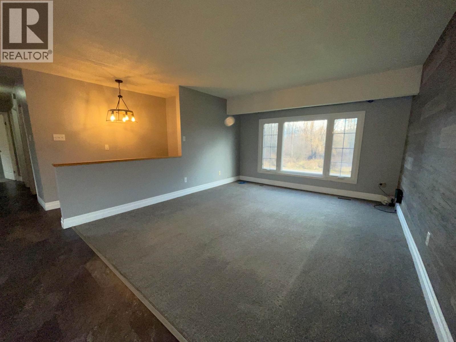 3443 ALFRED AVENUE, Smithers