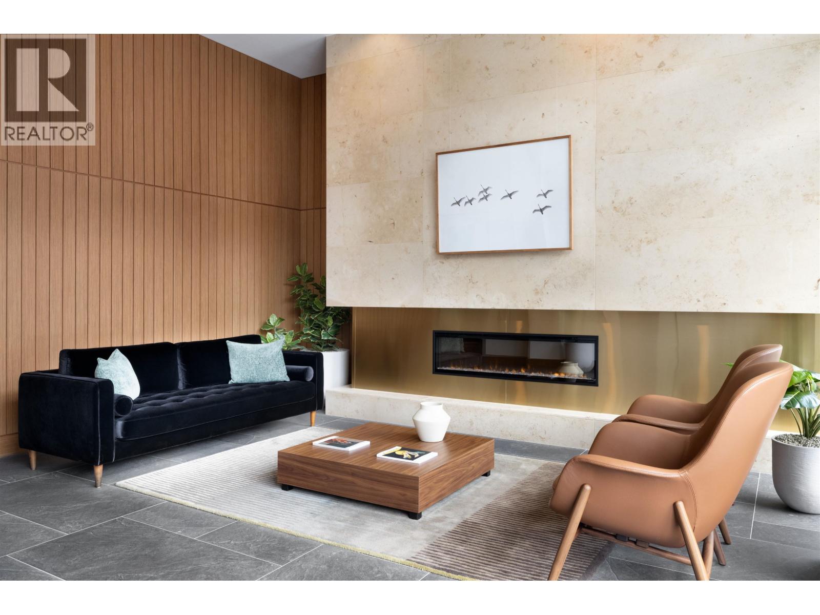 202 6691 NELSON AVENUE, West Vancouver