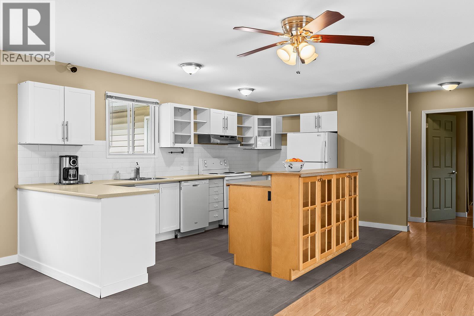  11152 Bottomwood Lake Road, Lake Country