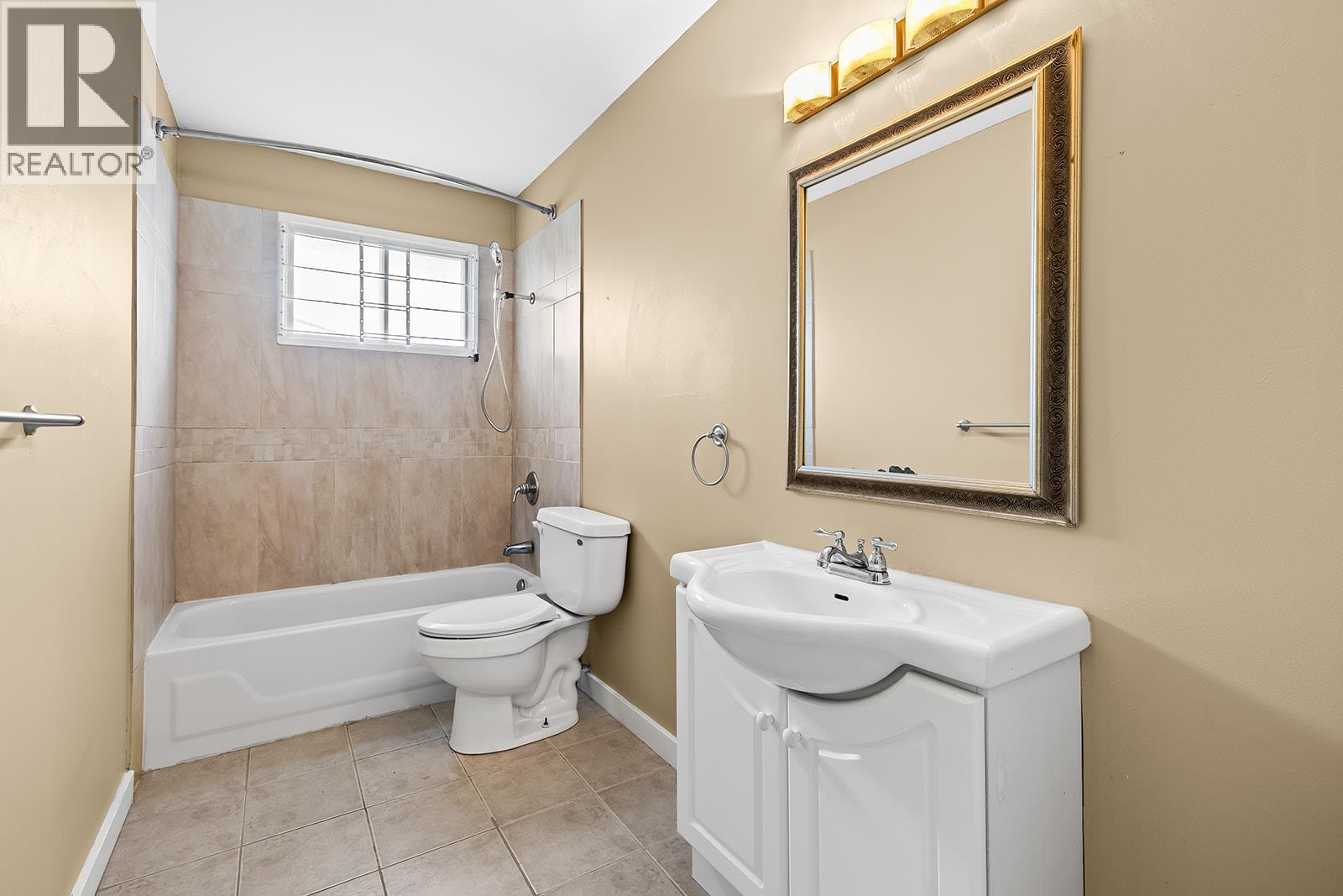  11152 Bottomwood Lake Road, Lake Country