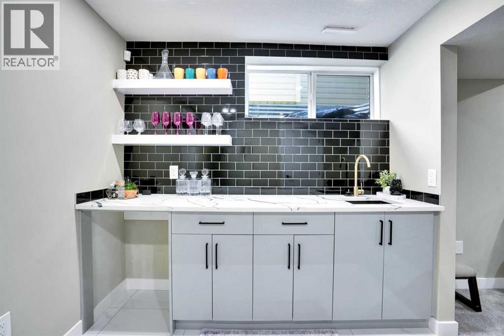 Single Family House for Sale in  Saddlehorn Crescent NE Saddle Ridge Calgary 