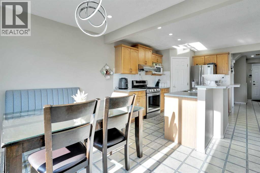 Single Family House for Sale in  Saddlehorn Crescent NE Saddle Ridge Calgary 