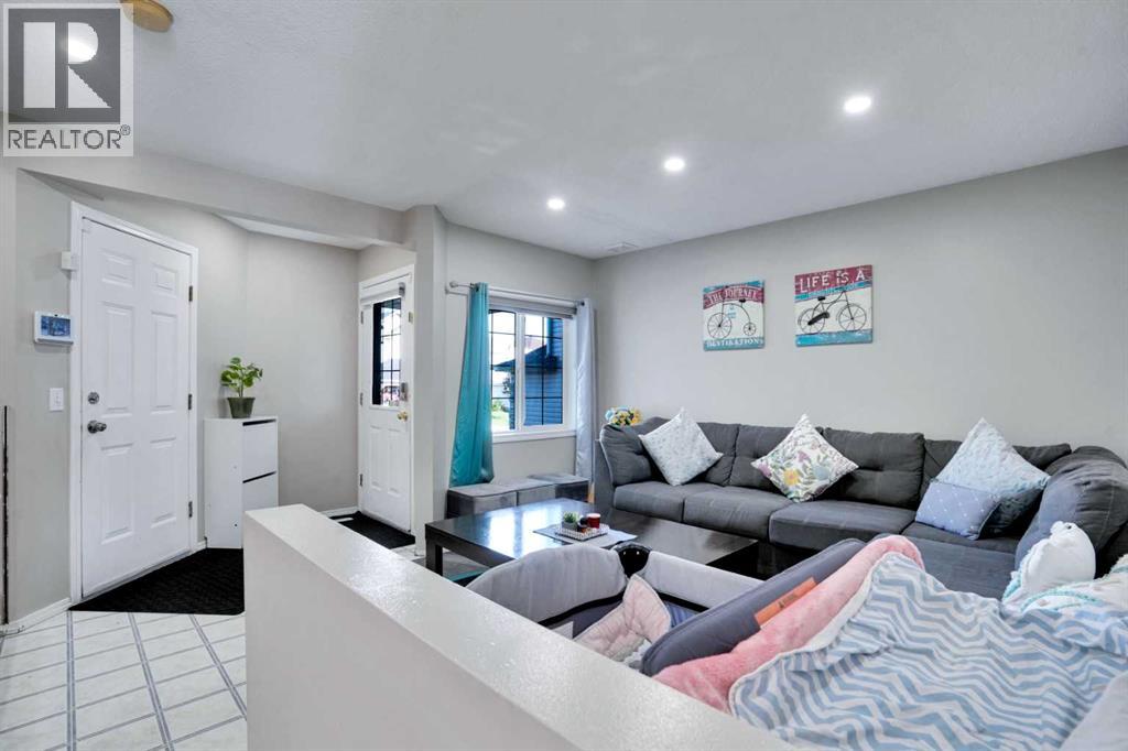 Single Family House for Sale in  Saddlehorn Crescent NE Saddle Ridge Calgary 