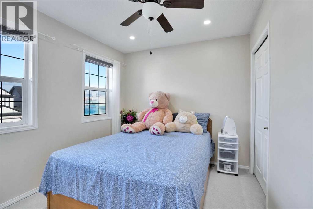 Single Family House for Sale in  Saddlehorn Crescent NE Saddle Ridge Calgary 