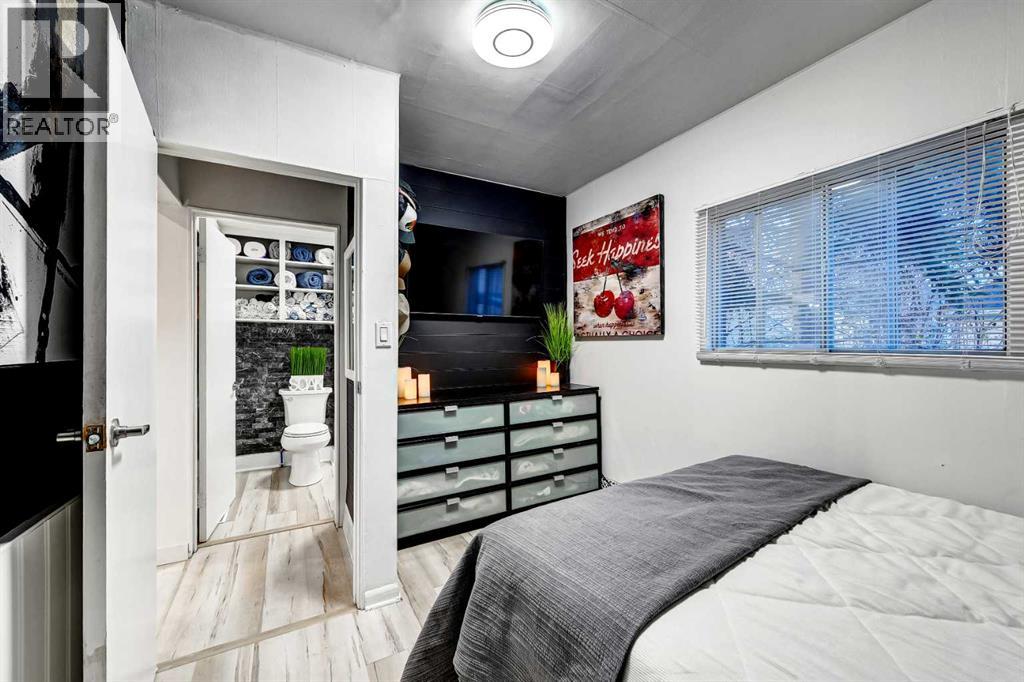 Single Family House for Sale in   Street SW Altadore Calgary 