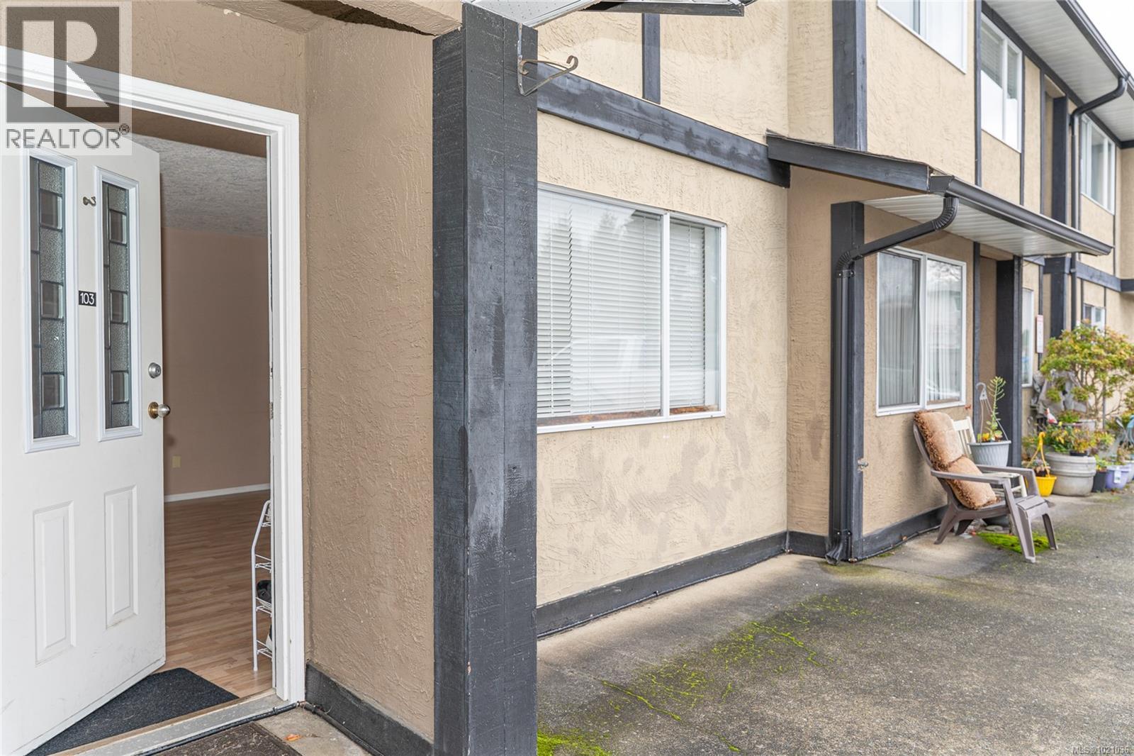 103 2525 Dingwall St, Duncan