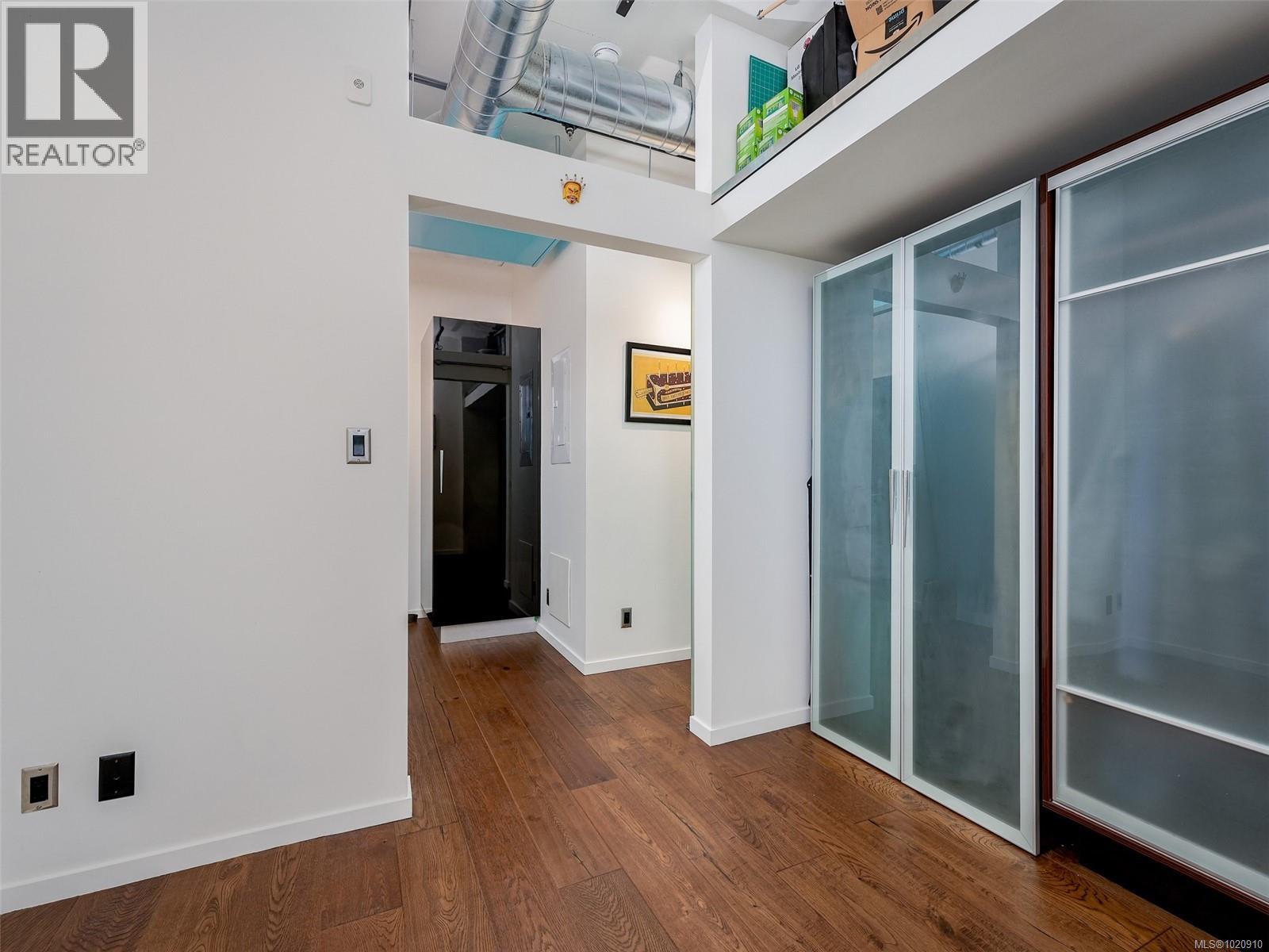 501 1029 View Street, Victoria