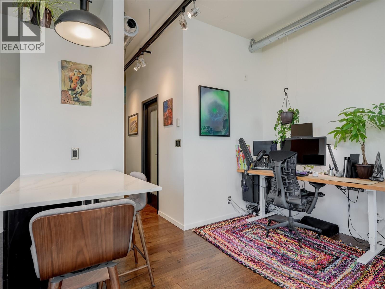 501 1029 View Street, Victoria