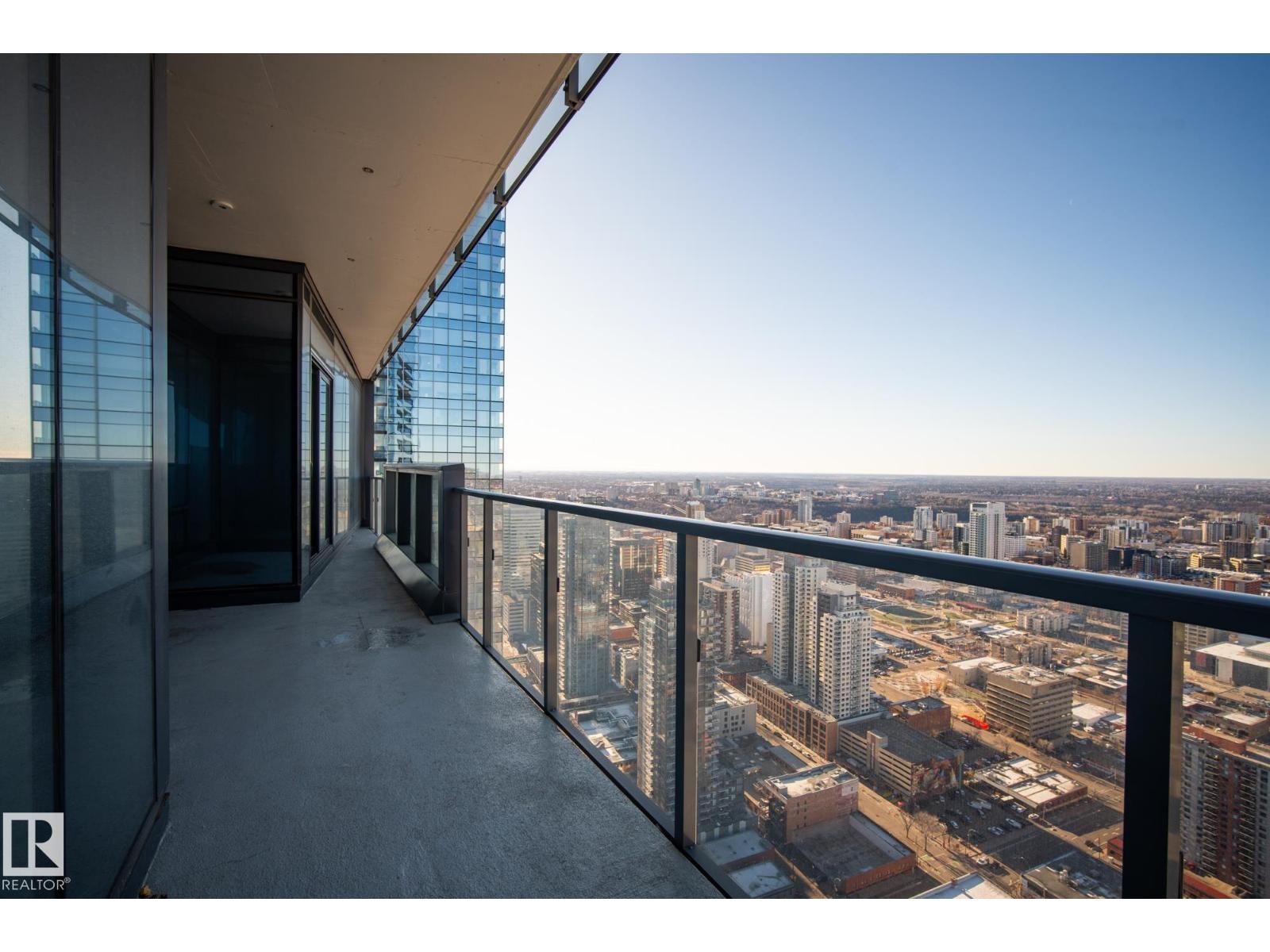 #4704 10360 102 ST NW, Edmonton