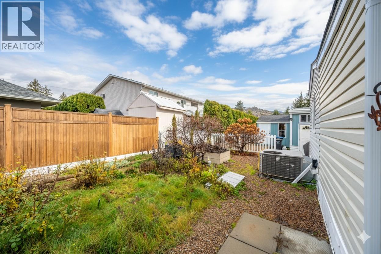 6778 TUCELNUIT Drive Unit# 39, Oliver