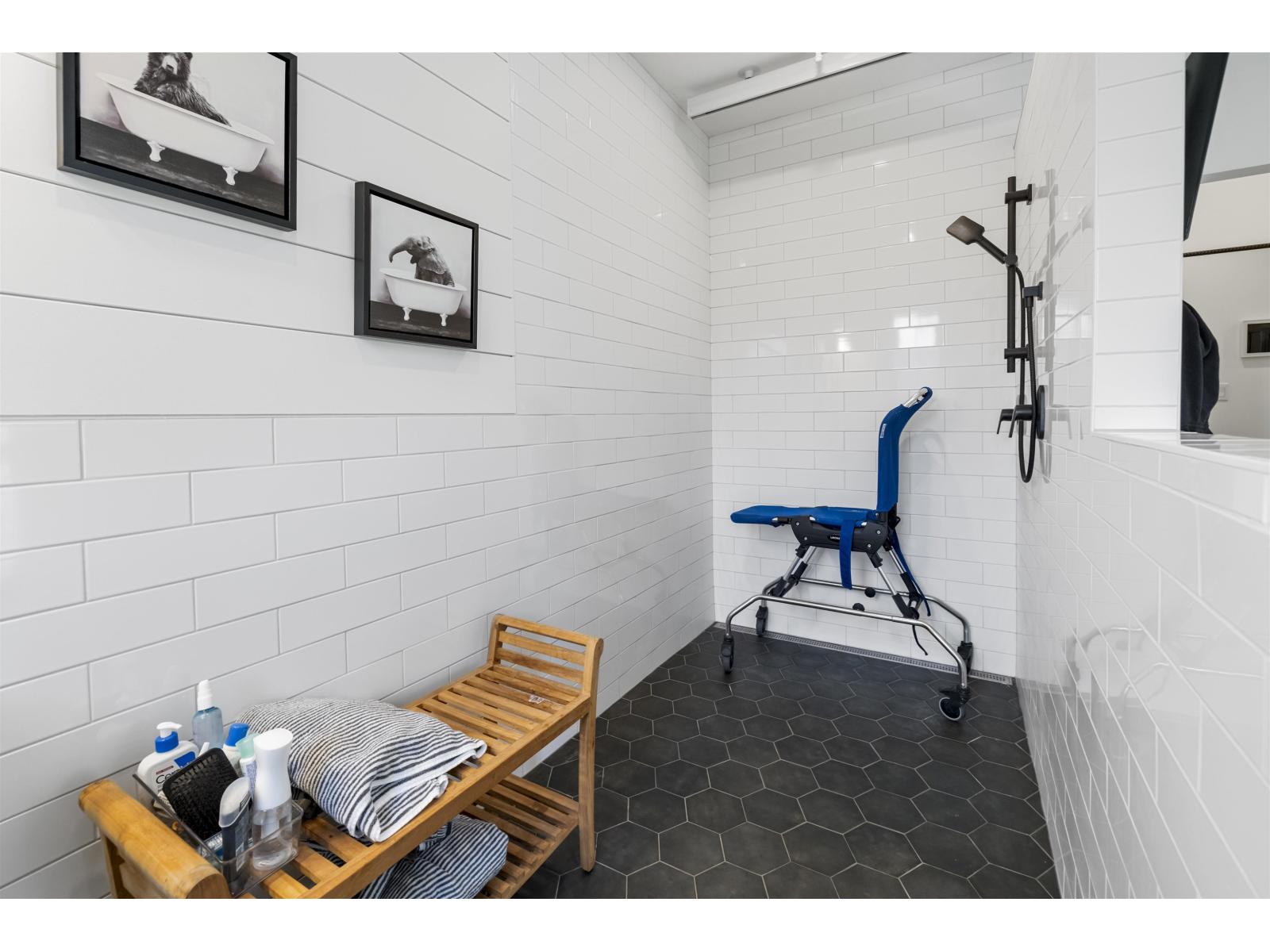 49111 CHILLIWACK CENTRAL ROAD, East Chilliwack, Chilliwack