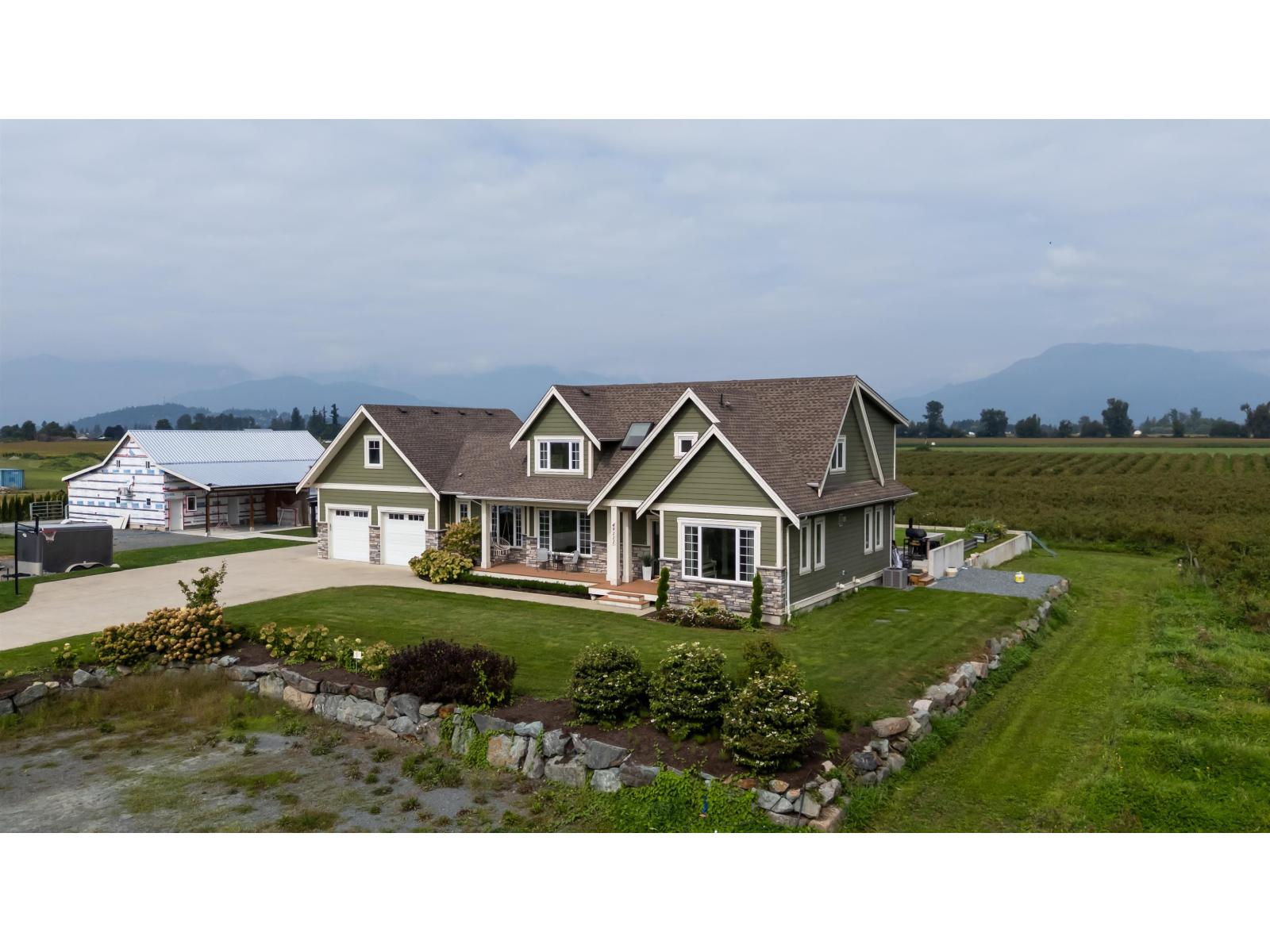 49111 CHILLIWACK CENTRAL ROAD, East Chilliwack, Chilliwack