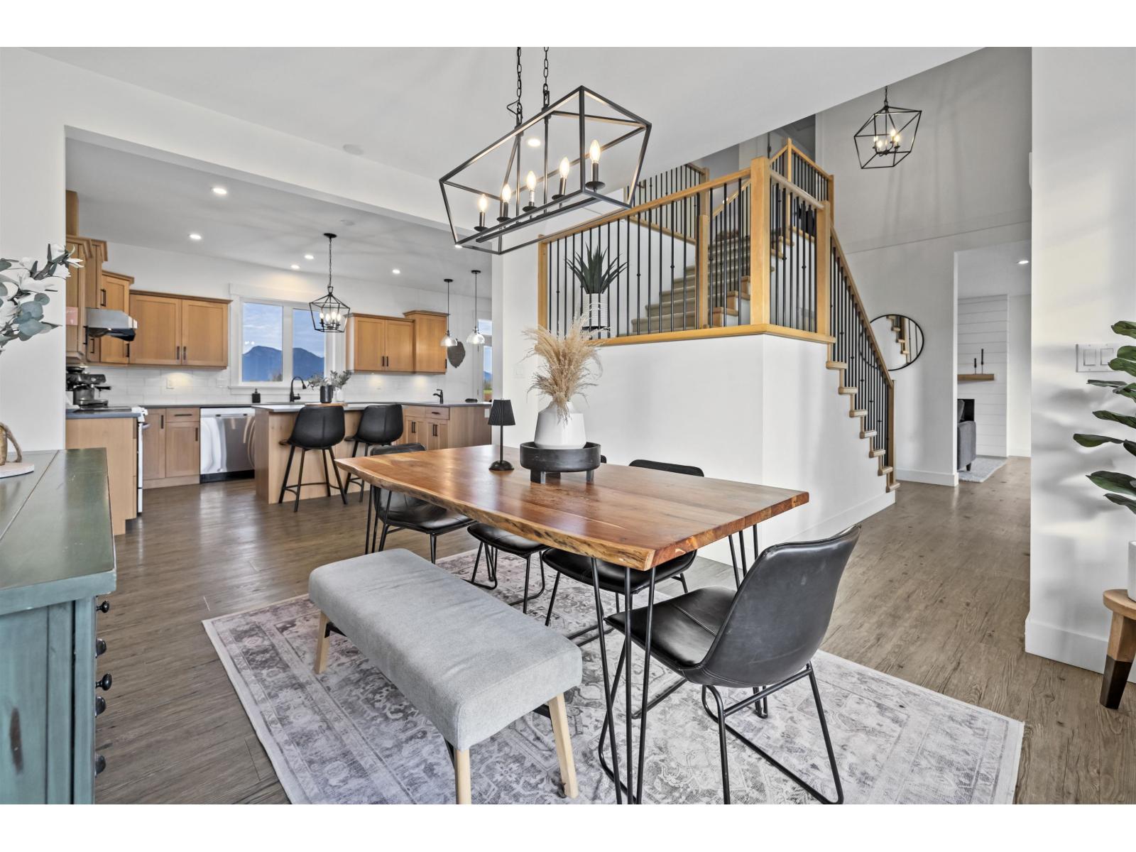 49111 CHILLIWACK CENTRAL ROAD, East Chilliwack, Chilliwack