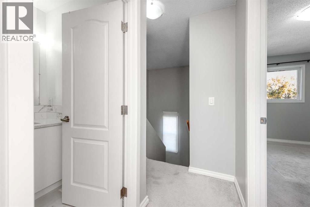 Single Family House for Sale in   Templewood Drive NE Temple Calgary 