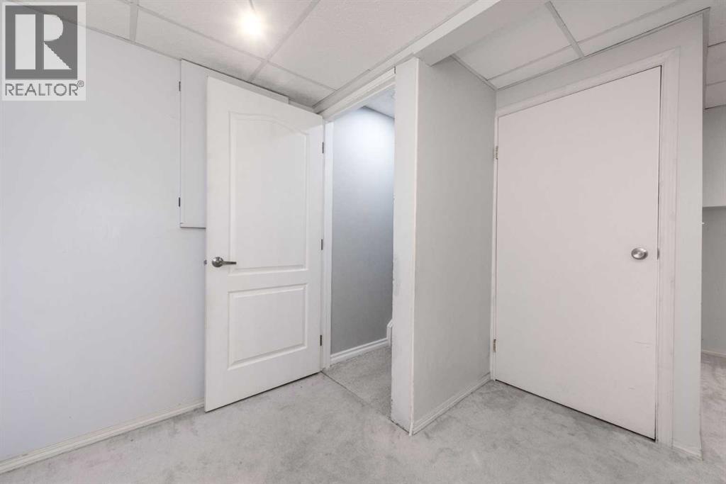 Single Family House for Sale in   Templewood Drive NE Temple Calgary 