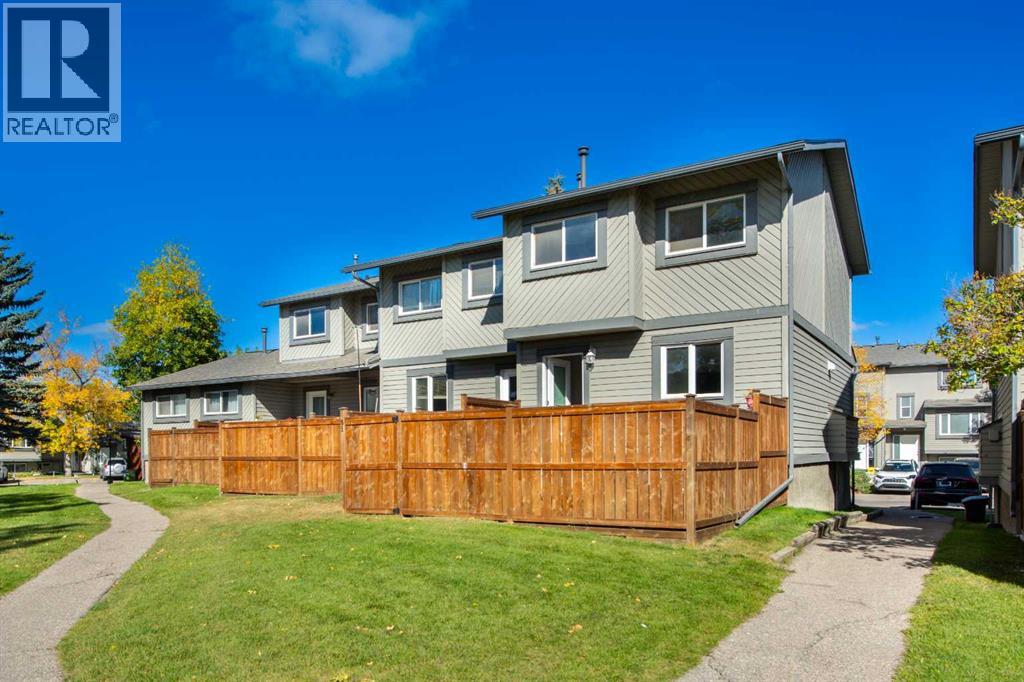 Single Family House for Sale in   Templewood Drive NE Temple Calgary 