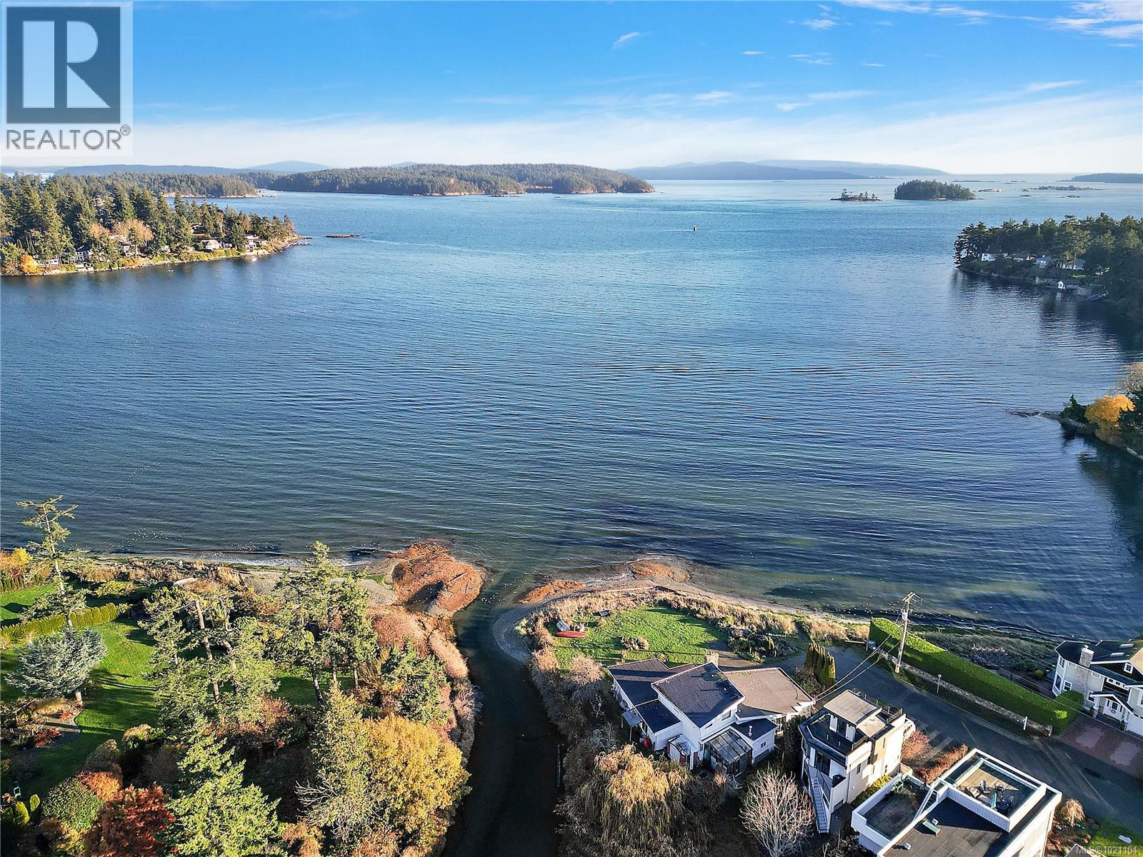  10211 Resthaven Drive, Sidney