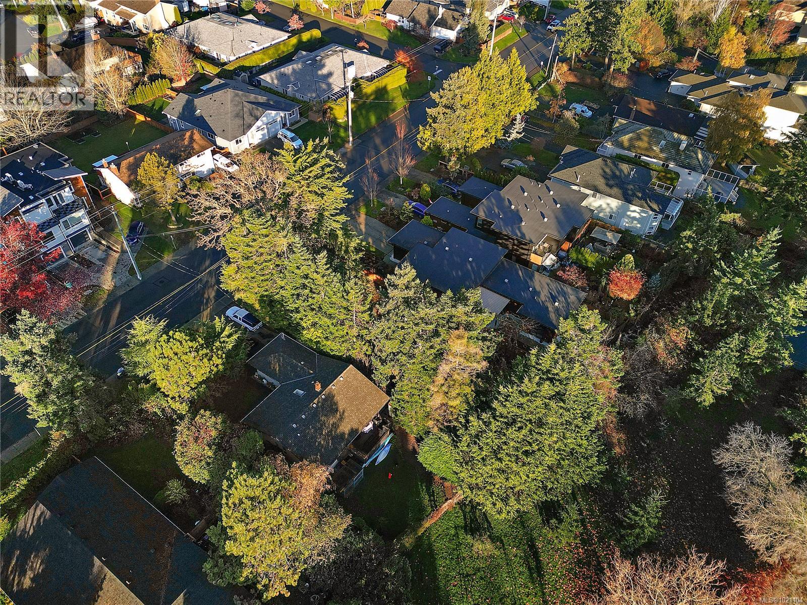  10211 Resthaven Drive, Sidney