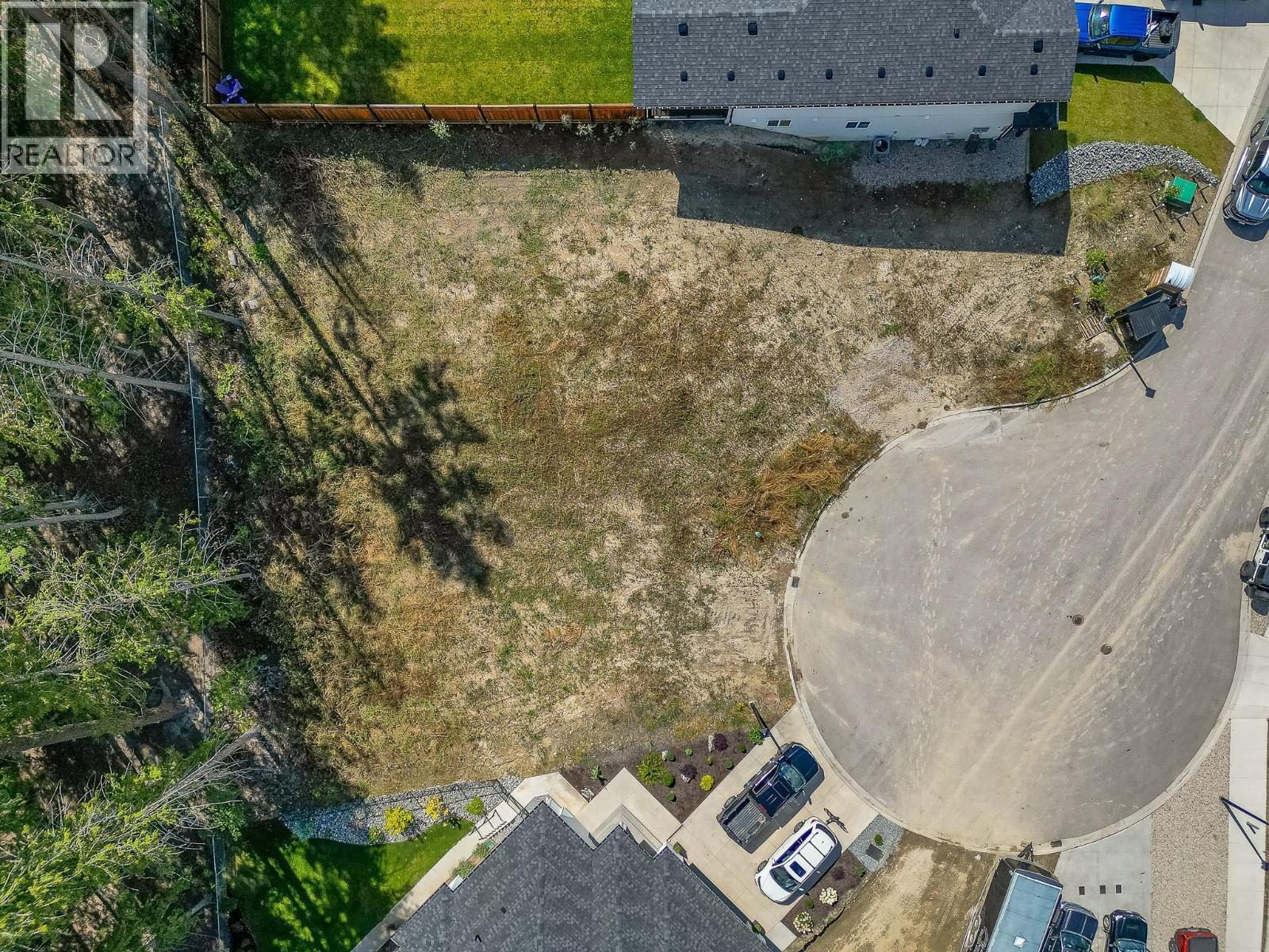  1450 21 Street Northeast, Salmon Arm