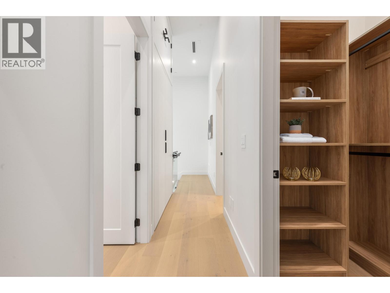 1 3232 W 38TH AVENUE, Vancouver