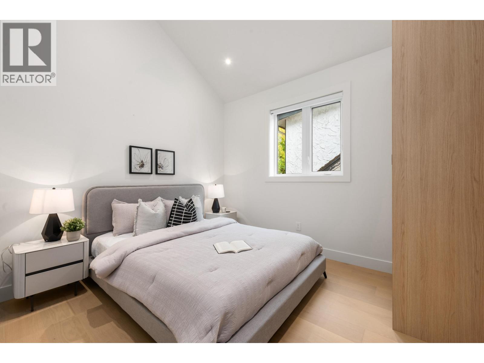 1 3232 W 38TH AVENUE, Vancouver