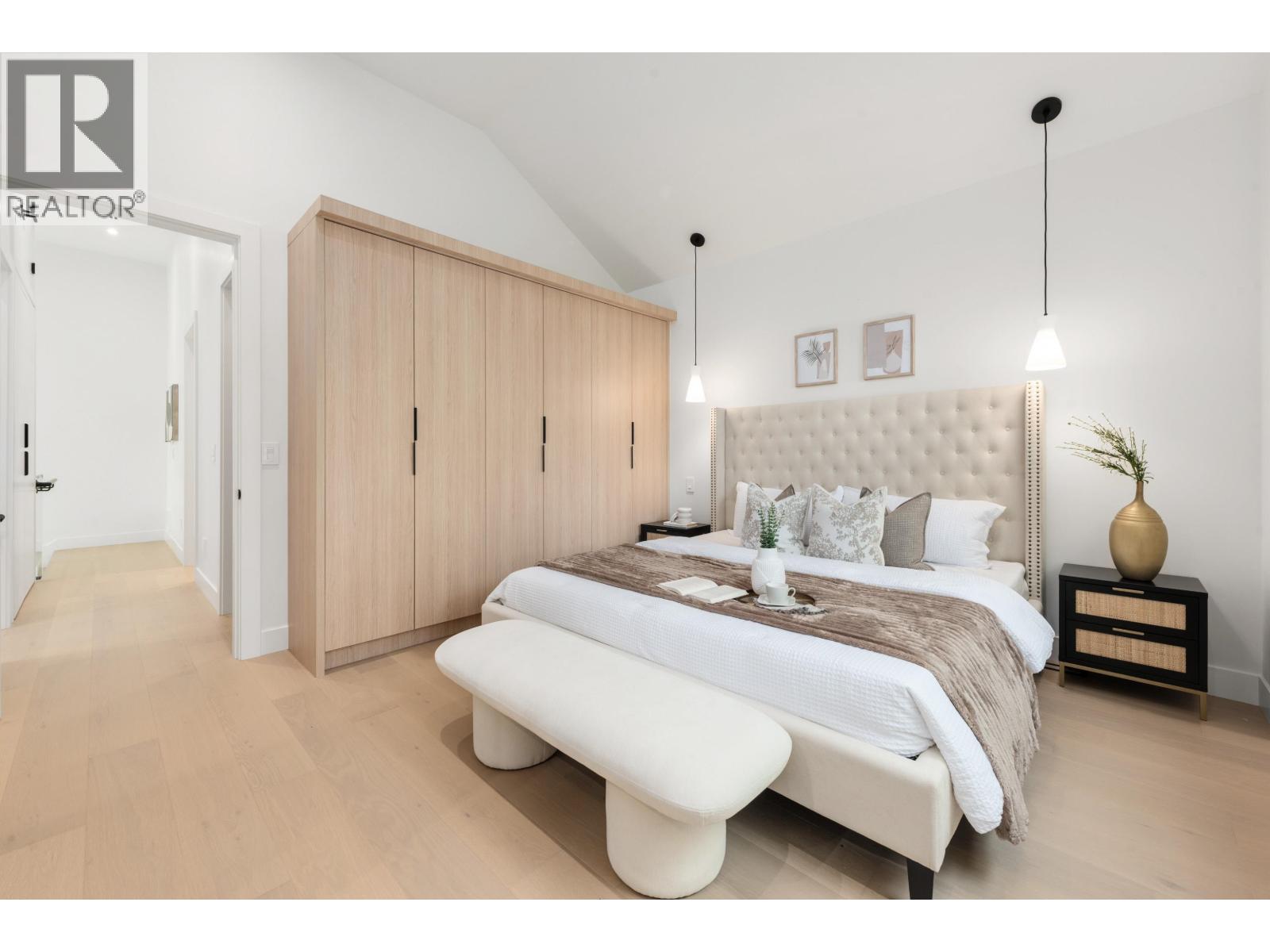 1 3232 W 38TH AVENUE, Vancouver