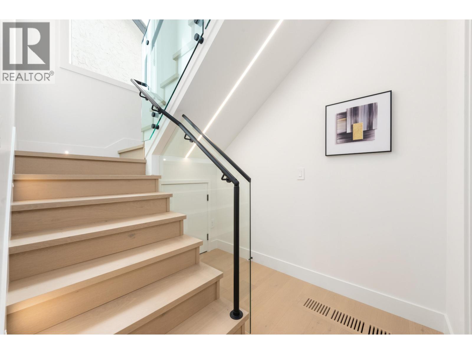 1 3232 W 38TH AVENUE, Vancouver