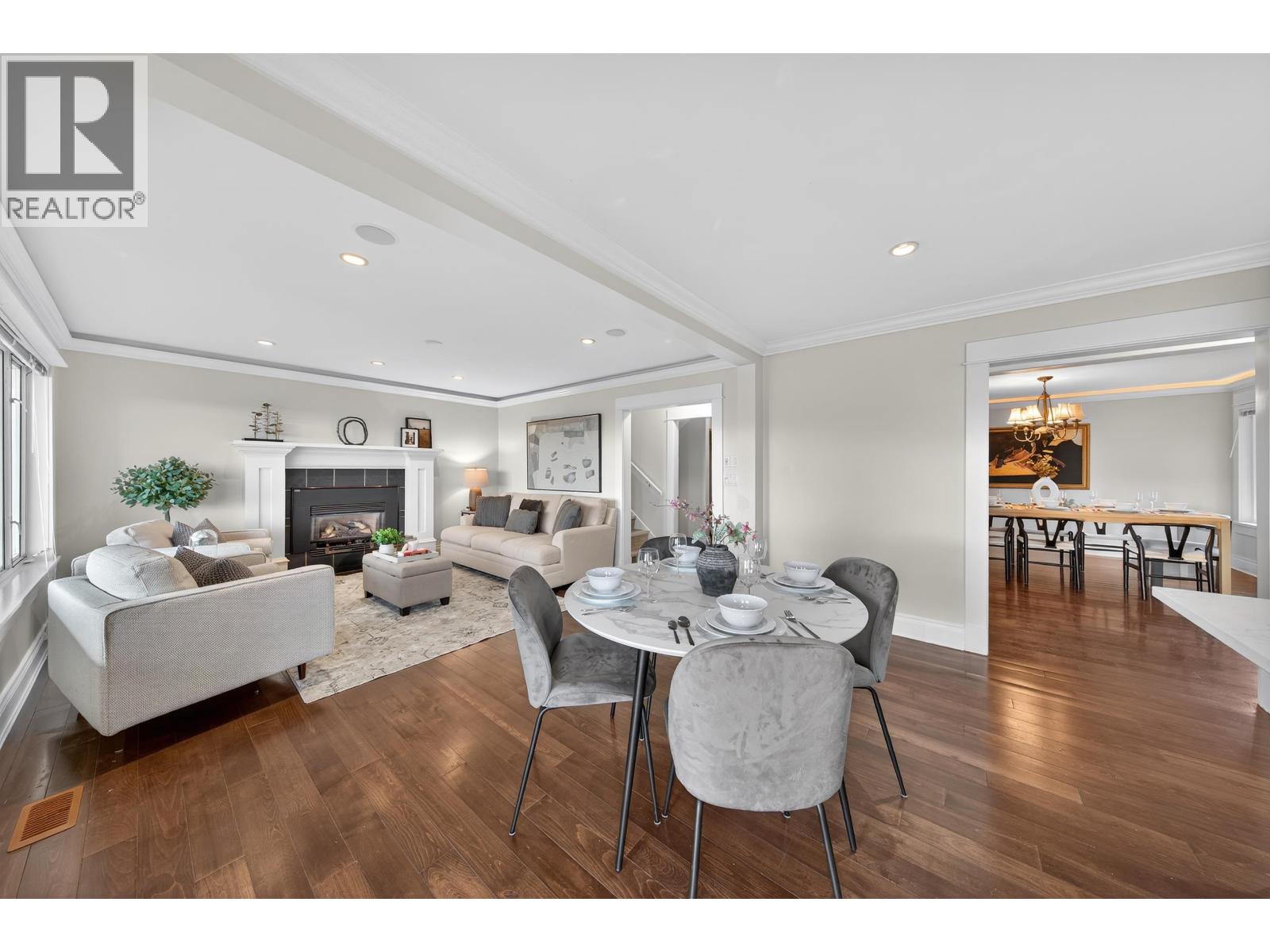 1314 CHARTWELL DRIVE, West Vancouver