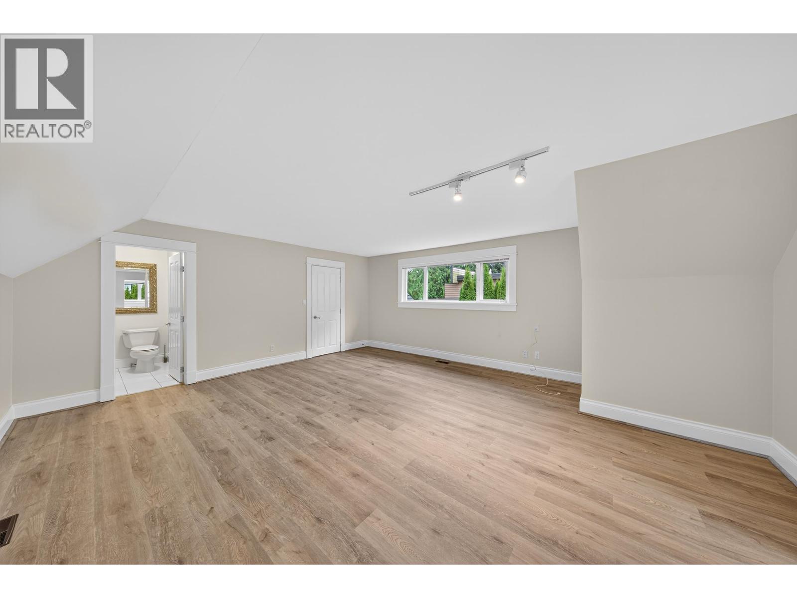 1314 CHARTWELL DRIVE, West Vancouver