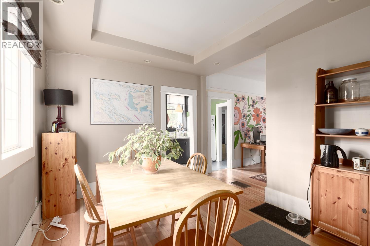 928 E 17TH AVENUE, Vancouver