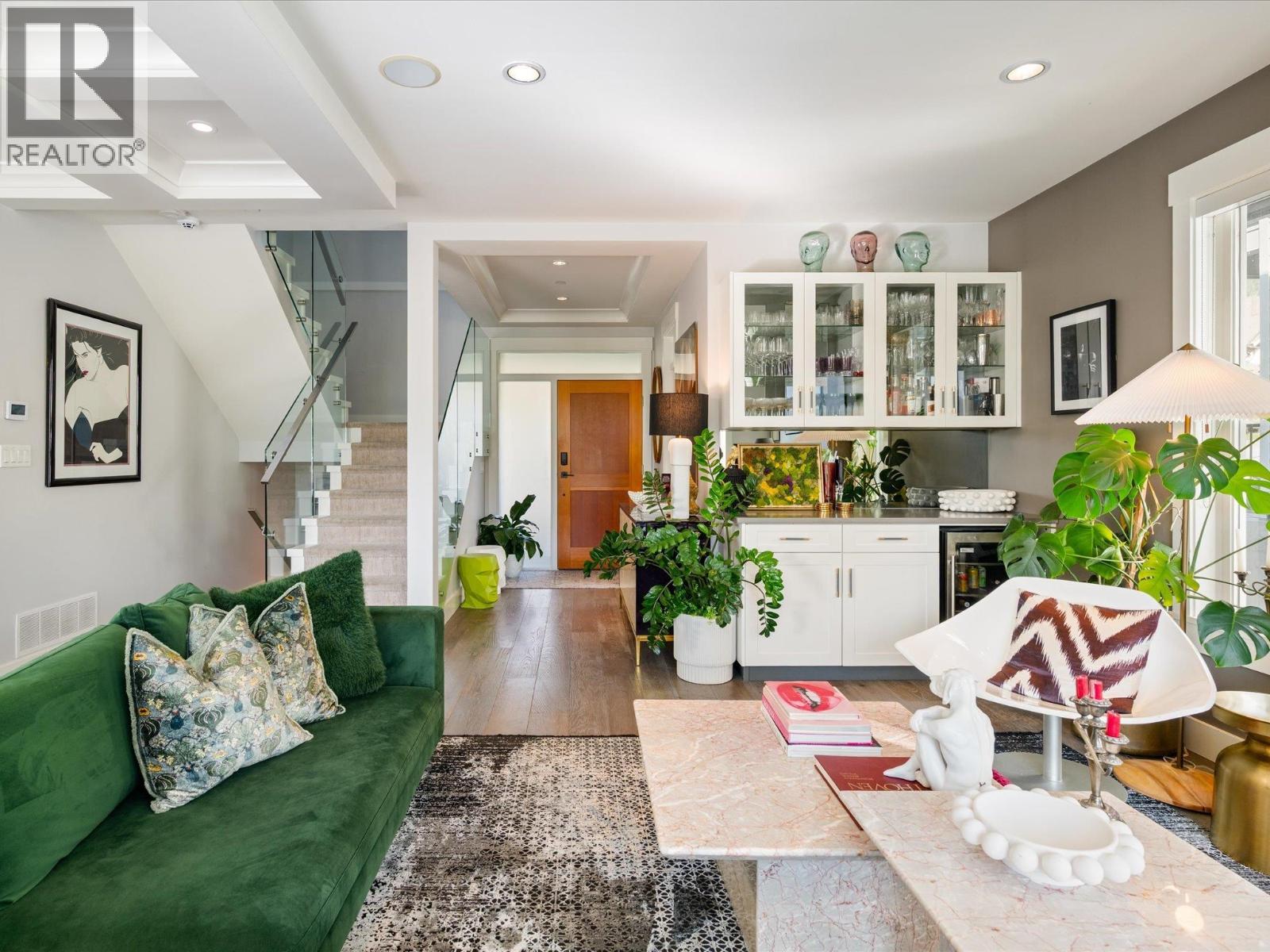 2954 STRANGWAY PLACE, Squamish