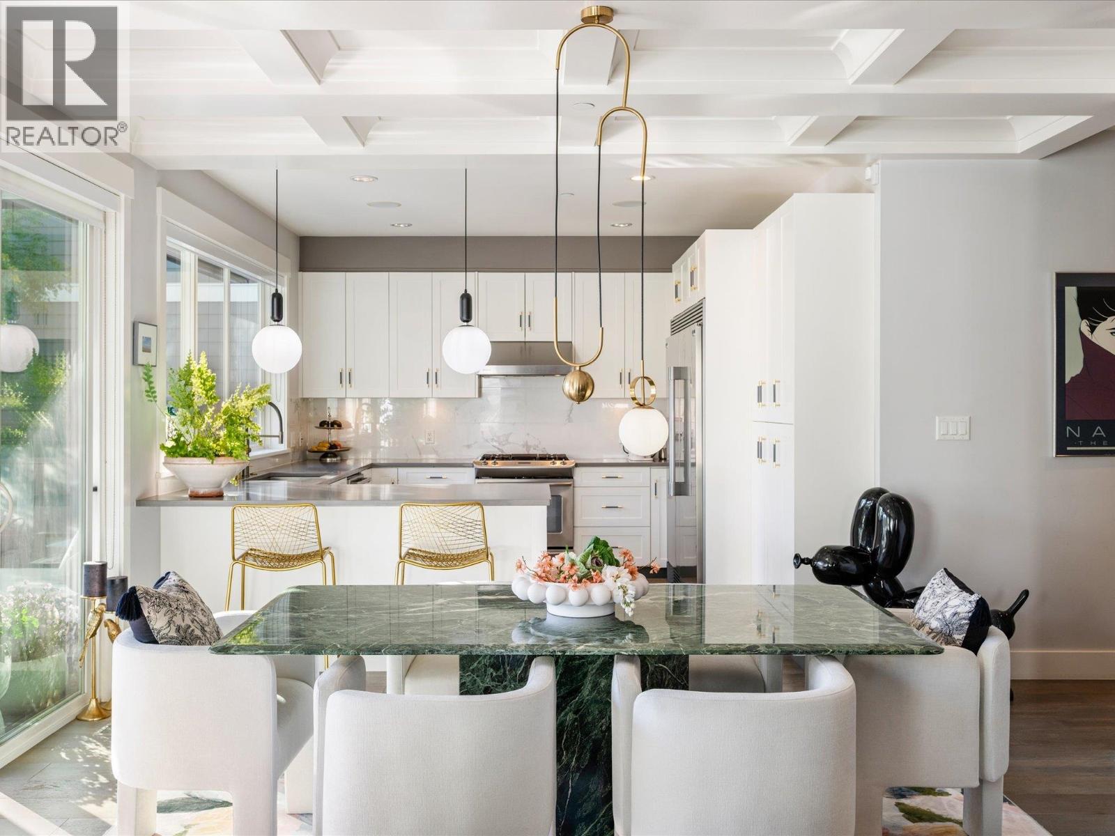 2954 STRANGWAY PLACE, Squamish