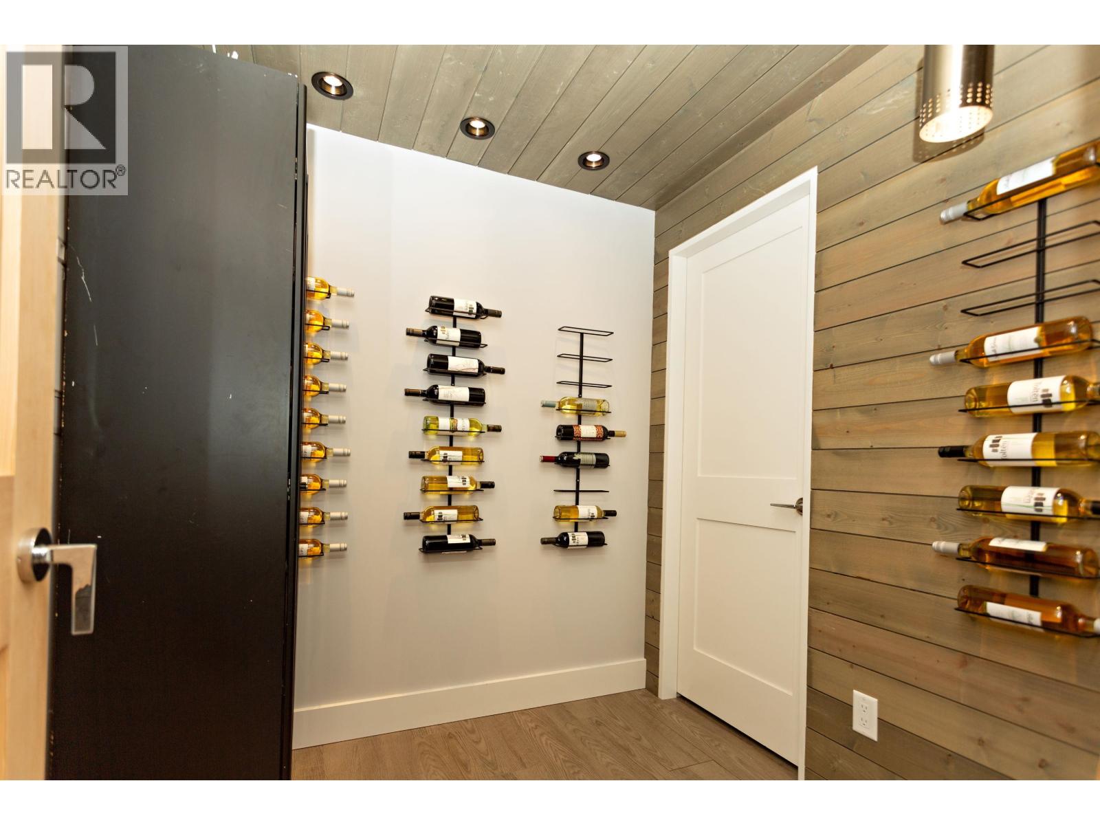 2954 STRANGWAY PLACE, Squamish