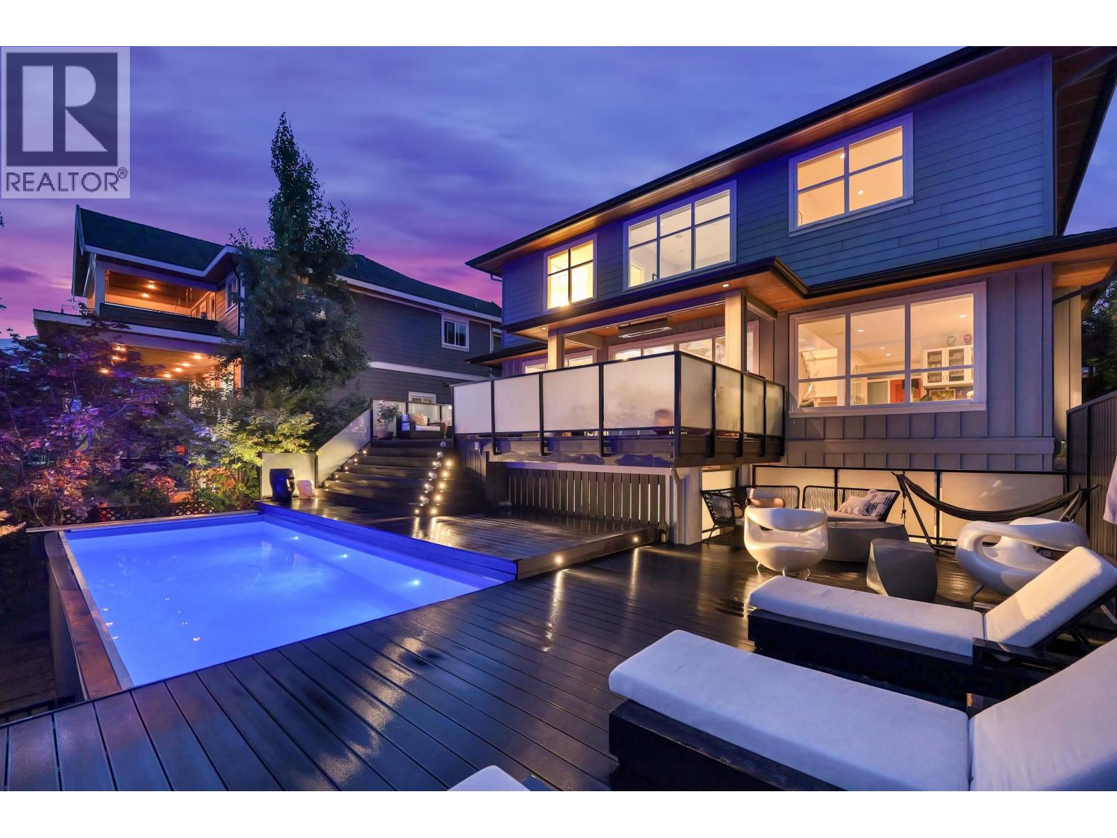 2954 STRANGWAY PLACE, Squamish