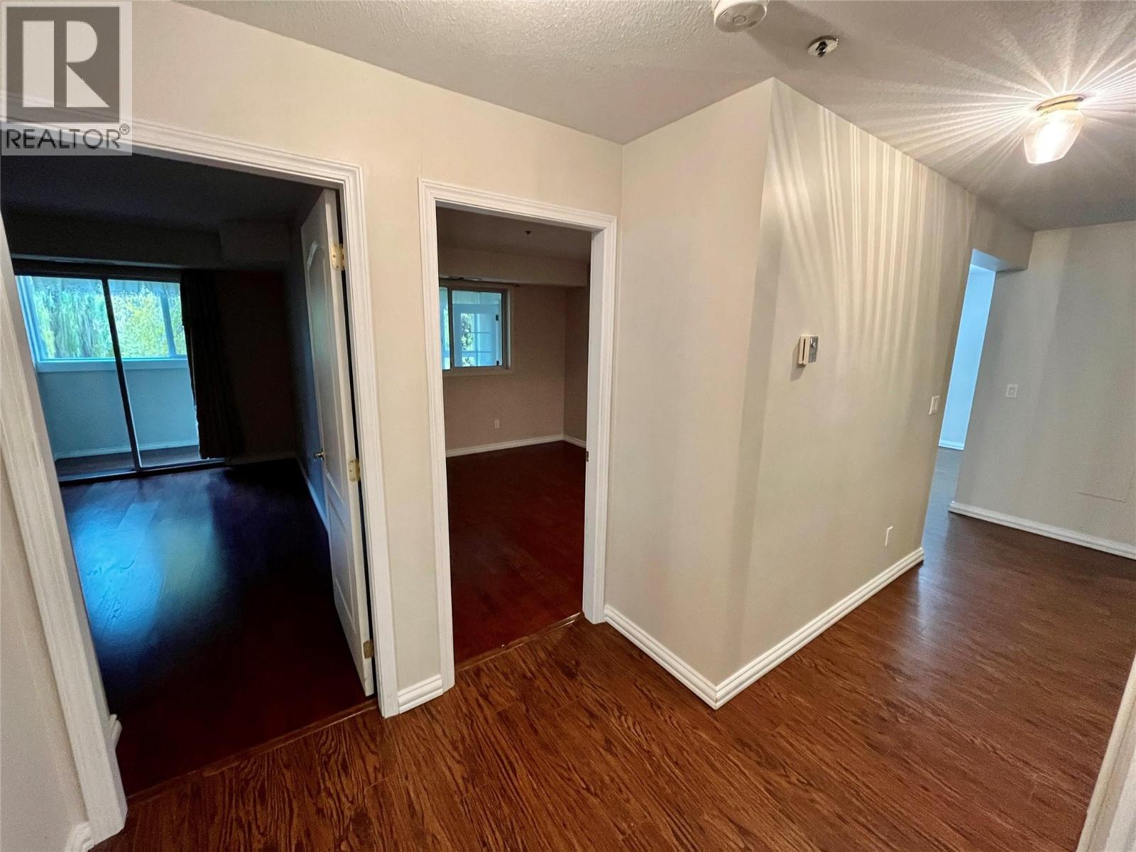 230 1045 Sutherland Avenue, Kelowna