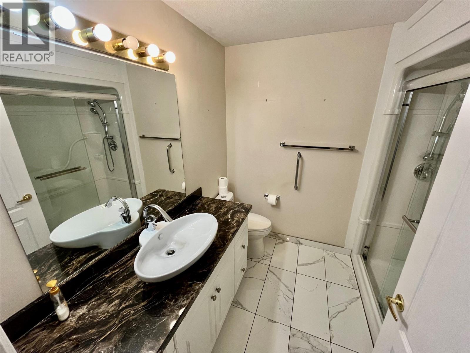 230 1045 Sutherland Avenue, Kelowna