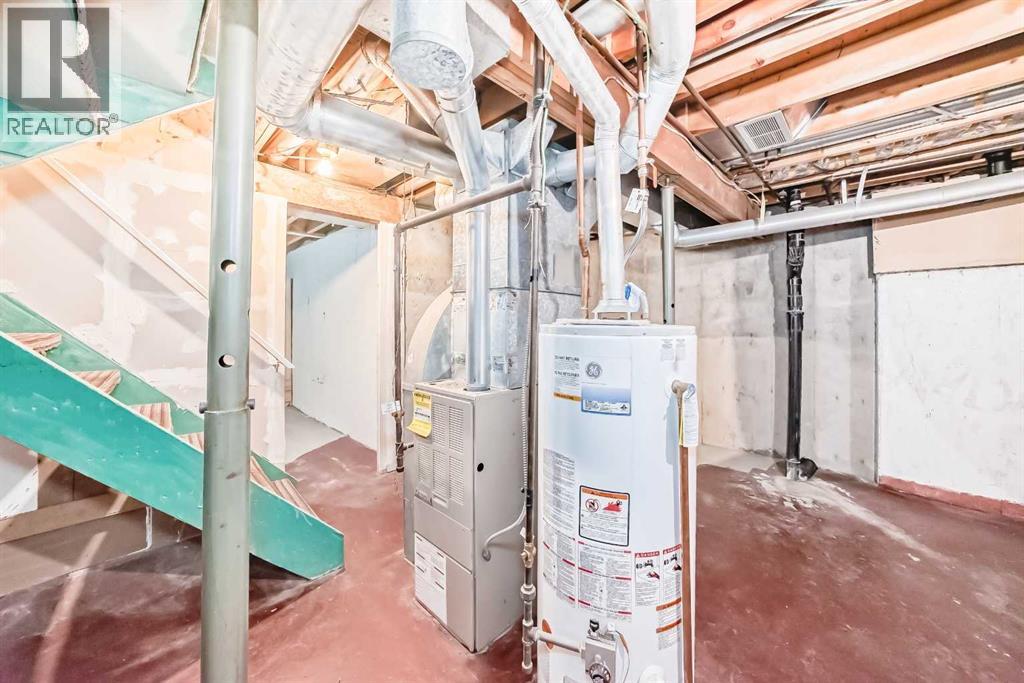 Single Family House for Sale in   Rundleson Road NE Rundle Calgary 