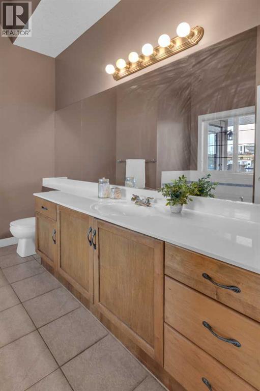 Single Family House Multi-level for Sale in   Parkdale Boulevard NW Parkdale Calgary 