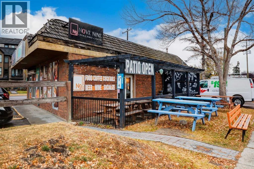 Single Family House Multi-level for Sale in   Parkdale Boulevard NW Parkdale Calgary 