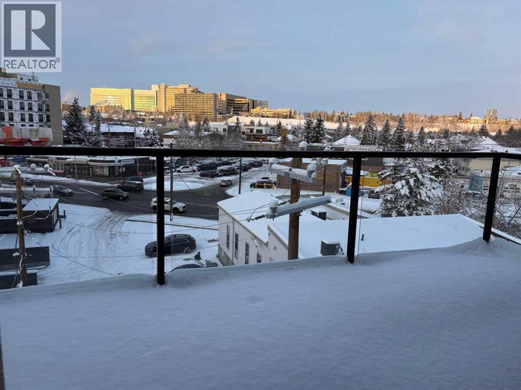 Single Family House Multi-level for Sale in   Parkdale Boulevard NW Parkdale Calgary 