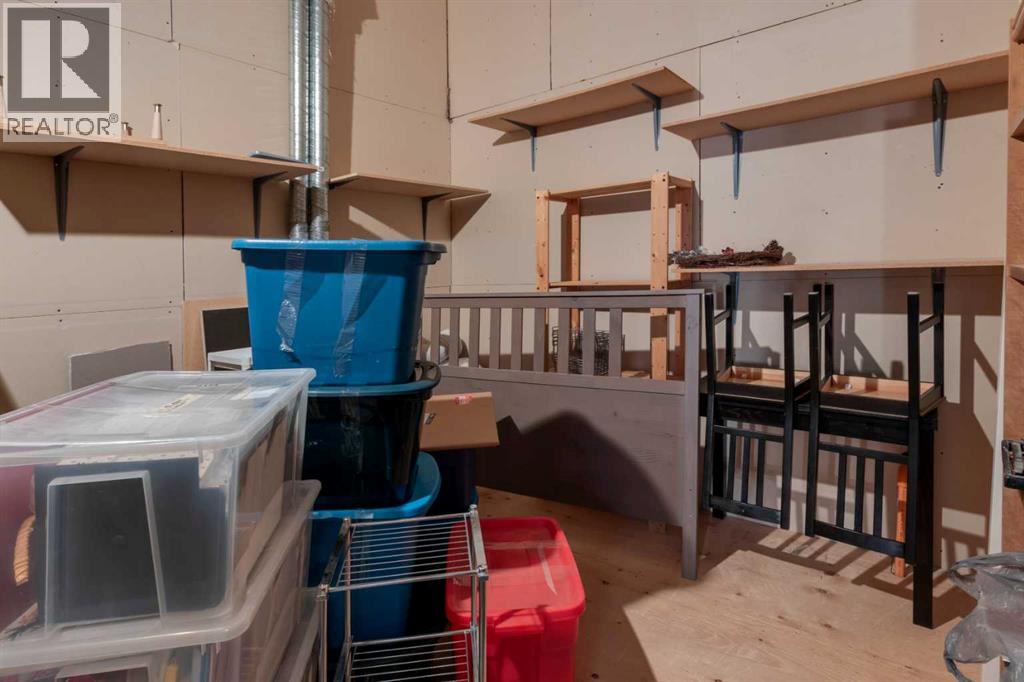 Single Family House Multi-level for Sale in   Parkdale Boulevard NW Parkdale Calgary 