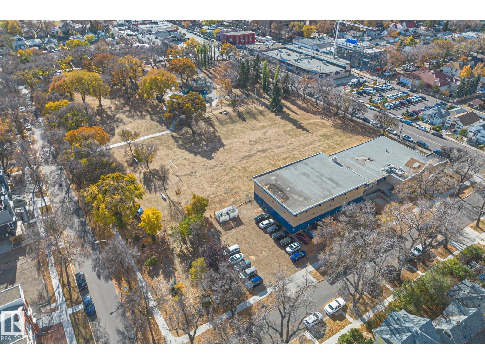 9325 110 AV NW, Edmonton